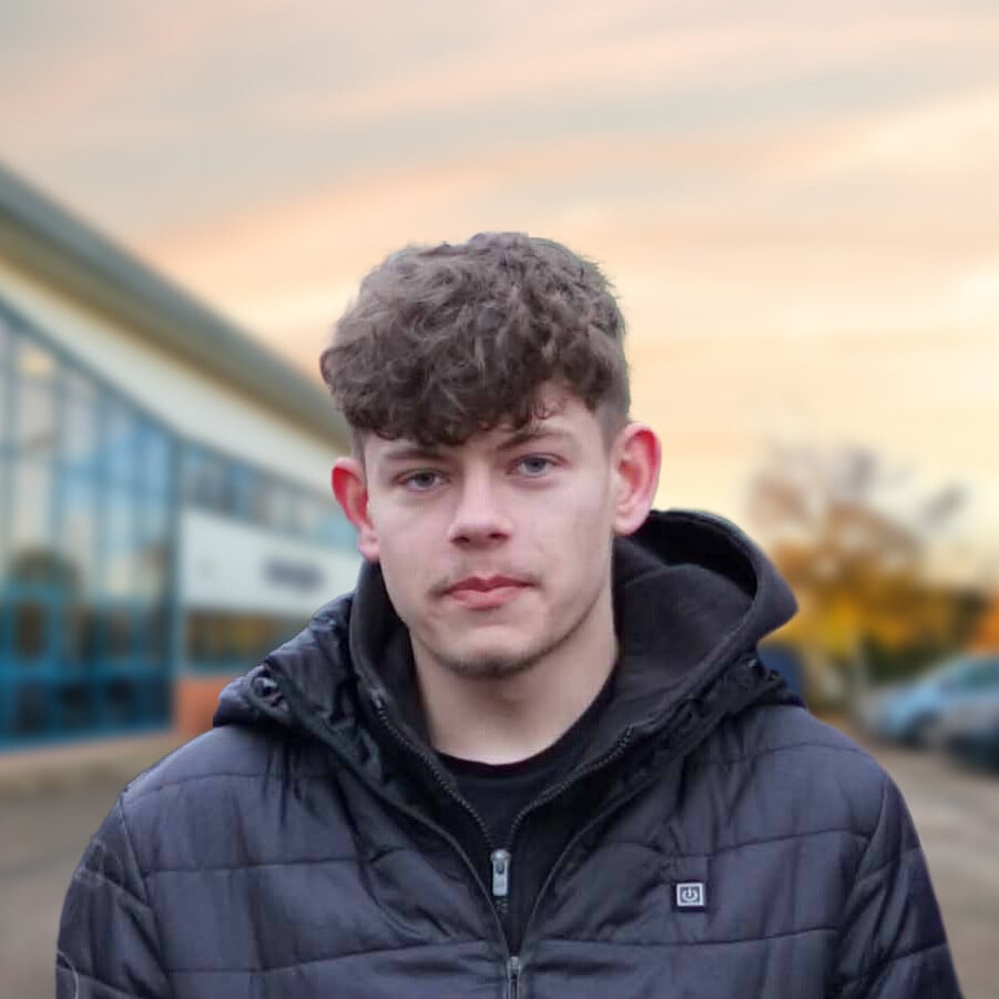 callum-fallon-corgin-team-photo