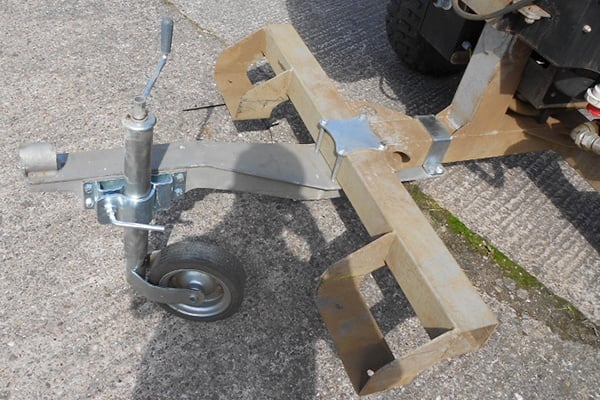 photo-how-to-guide-mist-cannon-d-type-wheel-assembly-tow-hitch-jockey-wheel